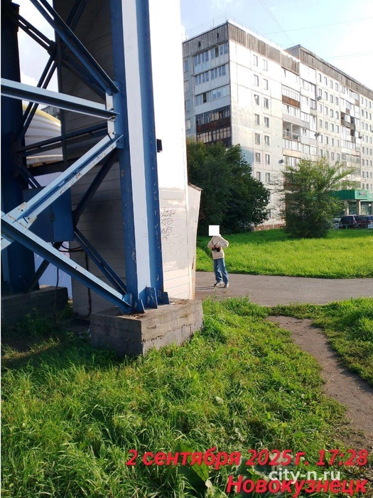 Переход у «Ленты» покрывают граффити | Источник: www.city-n.ru