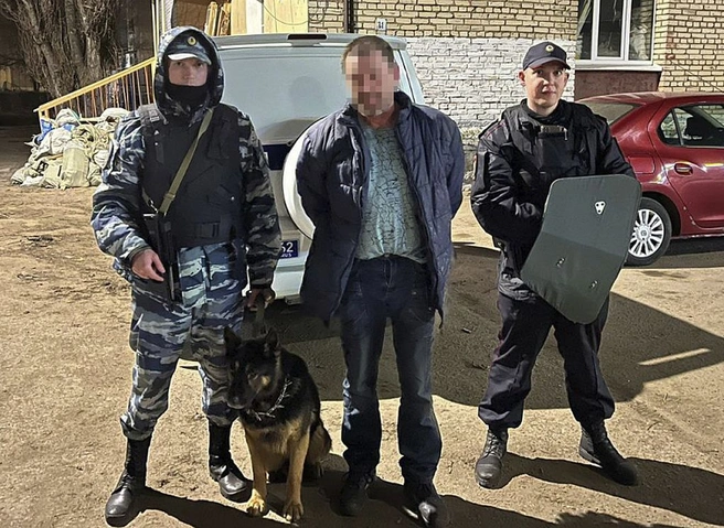 На улице Советской Армии мужчина угрожал зарезать соседа, приревновав к нему жену | ya62.ru