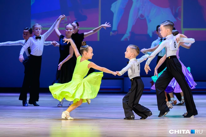 Современные и бальные танцы широко представлены в Югре | Источник: Олег Федоров / CHITA.RU