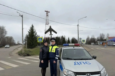 Полицейские Лунинского района потушили пожар у соседей