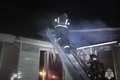 Орловские спасатели вытащили из воды тонущего мужчину
