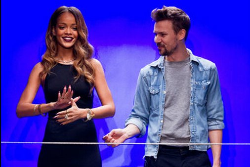 Рианна (Rihanna) дебютировала на Неделе моды в Лондоне