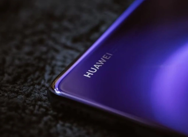 В России возник дефицит деталей Samsung и Huawei | ya62.ru