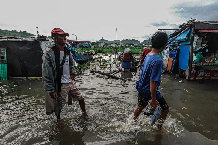 Беспощадный тайфун «Калмаеги»: подробности смертельной стихии, которая захватила Филиппины и движется на Вьетнам | Источник: SOPA Images/© Ryan Eduard Benaid / SOPA Images
