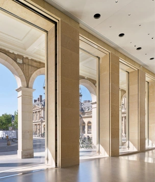 Жан Нувель переделал здание для Фонда Картье в центре Парижа