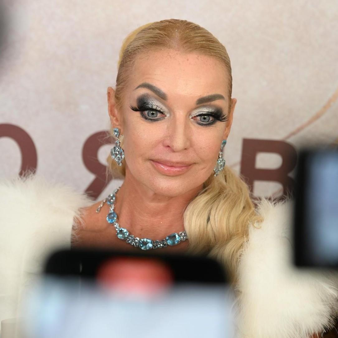 Волочкову прооперировали за миллион в худшей клинике Германии: «Выписывают раньше, чтобы освободить койки для бомжей»