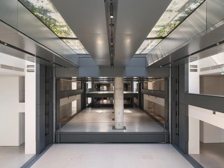 Источник: Мартин Аргирогло