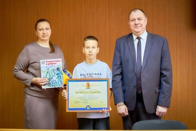 Воронежского школьника наградили за поимку разбойников