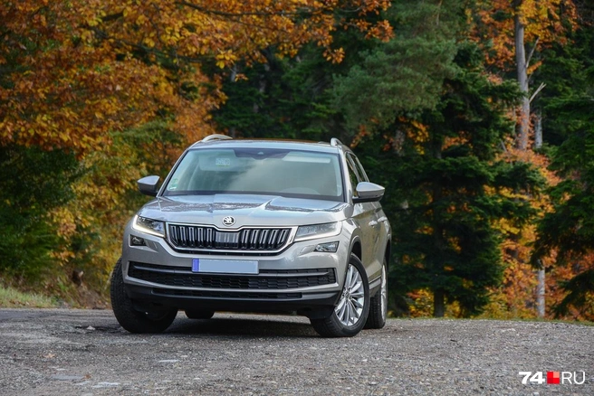 Автомобили казахстанской сборки, ввезенные в Россию, обложили дополнительными сборами | Источник: Артем Краснов