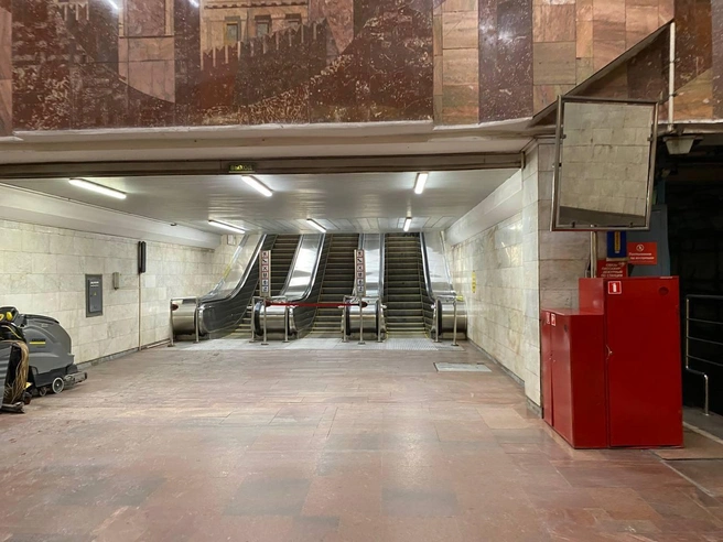 Площадь Ленина, обычно многолюдная, была почти пуста | Источник: Эмиль Фукс / NGS.RU