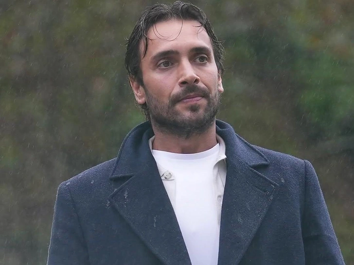 Источник: Кадр из сериала «Это море переполнится»