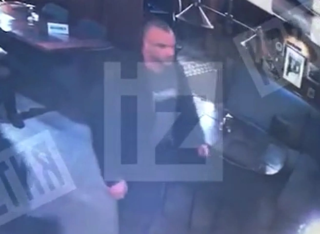 Актер Епифанцев устроил драку в петербургском баре | ya62.ru