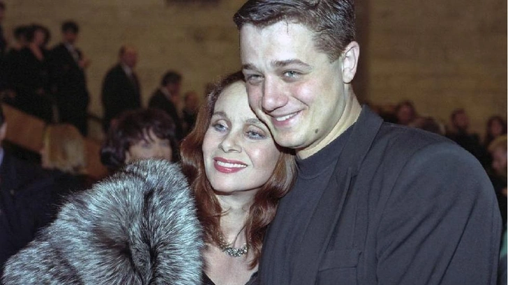 любовь полищук, сын любови полищук, любовь полищук биография, любовь полищук фото, любовь полищук дети, любовь полищук смерть, любовь полищук макаров, сын любови полищук алексей, макаров сын любови полищук, сын любови полищук алексей макаров | Источник: социальные сети 