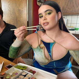 7 самых модных платьев на лето 2022 для девушек plus size
