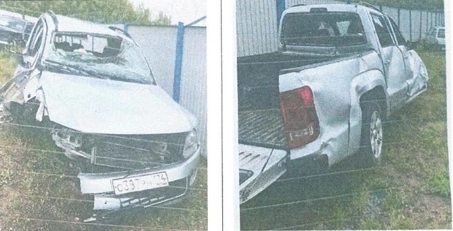 Volkswagen Amarok, налетевший на бетонный блок. Его пассажирка получила тяжелые травмы | Источник: из материалов дела