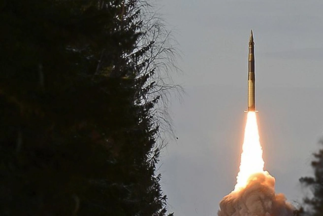«Ярс» в полете. На снимке&nbsp;— запуск 6 февраля 2019 года | Источник: Минобороны России / Vk.com