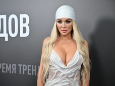 «Технологии для идиотов»: Седокова слила переписки с менеджером Картозии, который не взял ее в свою школу продюсеров