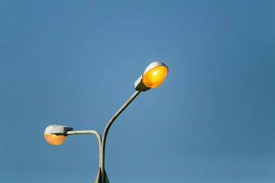 Жители Ростова иронизируют над дорогами и новым освещением