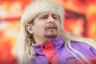 Мать Oliver Tree почтила память сына