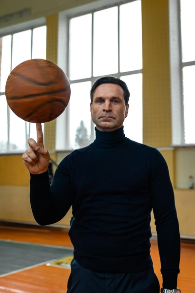 Виктор Добронравов | www.starhit.ru