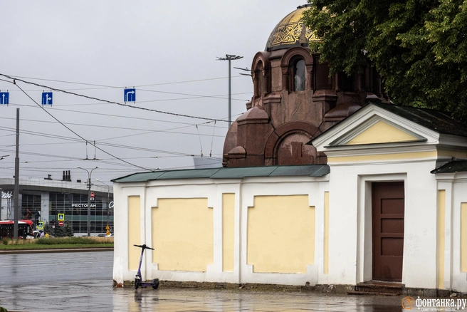 Вход в метро «Площадь Александра Невского» ограничат до декабря | Источник: Михаил Огнев / FONTANKA.RU