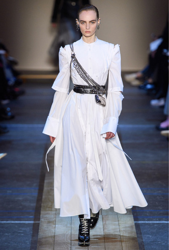 Alexander McQueen осень/зима 2019-20, 4 марта