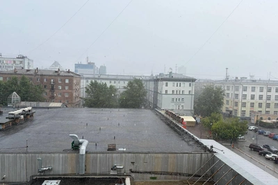 Сильный ливень затопил центр Новосибирска в День города
