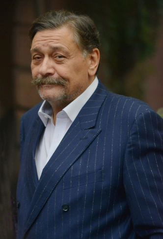 Дмитрий Назаров