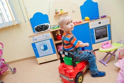 Детсадов и детей в Кузбассе стало меньше за 20 лет