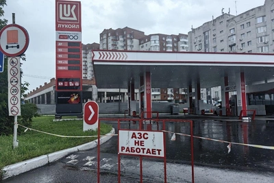 В Тюмени временно приостановили работу несколько заправок «Лукойл»