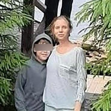 «Могли вывезти в Сирию»: мать Дарьи Лучкиной, исчезнувшей с сыном в Турции, вспомнила тревожные изменения в ее поведении