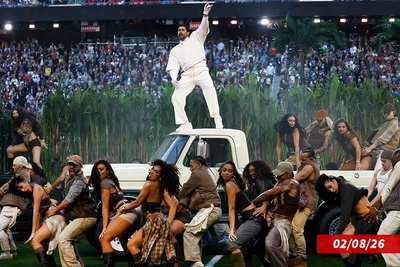 Bad Bunny сделал ставку на культуру Пуэрто-Рико на Супербоуле