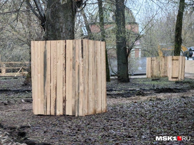 Парк раскопали | Источник: Дмитрий Бондарев / MSK1.RU