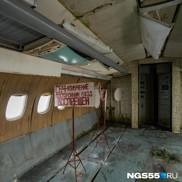 Состояние салона потрёпанное | Источник: Кирилл Башинский / NGS55.RU