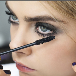 How to: яркий макияж глаз от Yves Saint Laurent
