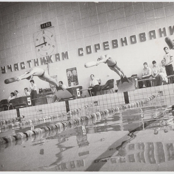 Соревнование по плаванию с моноластой  | Источник: Бассейн БМ (г.Пермь) / Vk.com