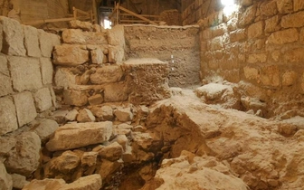 Иудеи разобрали стену, которую не смогли разрушить враги. История древней находки из Иерусалима