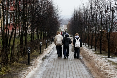 Школьниц из Тайшетского района поймали с наркотиками