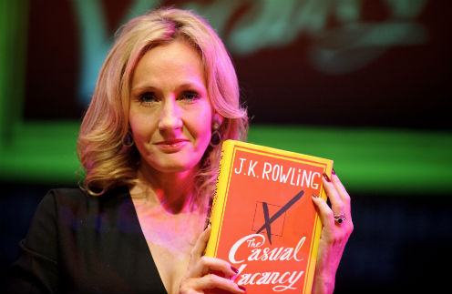 Джоан Роулинг представила новый роман на литературном фестивале в Челтнеме