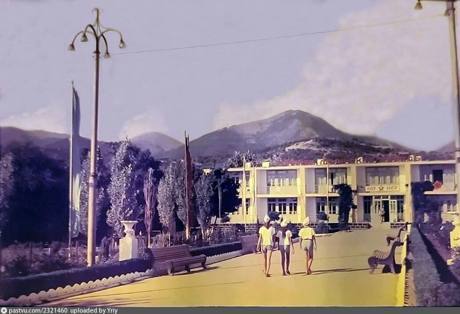 Пионерский лагерь «Отважных и смелых», 1967 год | Источник: Лореш Э.Ф