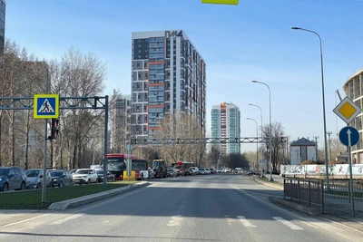 Площадь Гайдара встала в пробке: пермяки идут пешком