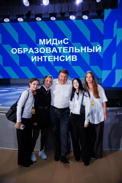 Источник: МИДиС