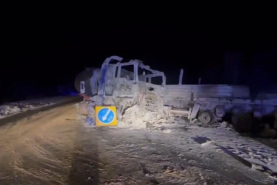 Столкновение большегрузов в Нефтеюганском районе привело к гибели водителя