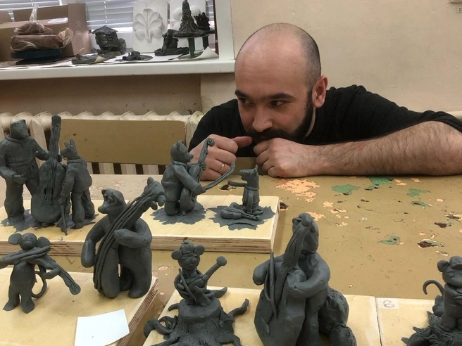 Художник Иван Стан, чьи картины стали причиной конфликта | Источник: ivanvanstan / Vk.com