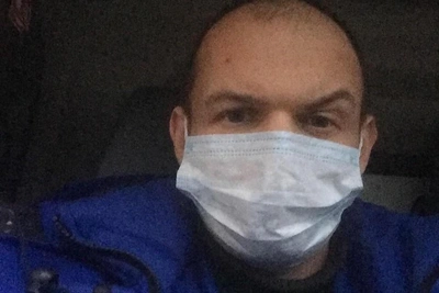 Ryazan Doctor Runs to Patient as Ambulance Stuck in Snowdrifts