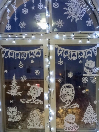 Источник: Группа ВКонтакте «Вытынанки шаблоны для вырезания»