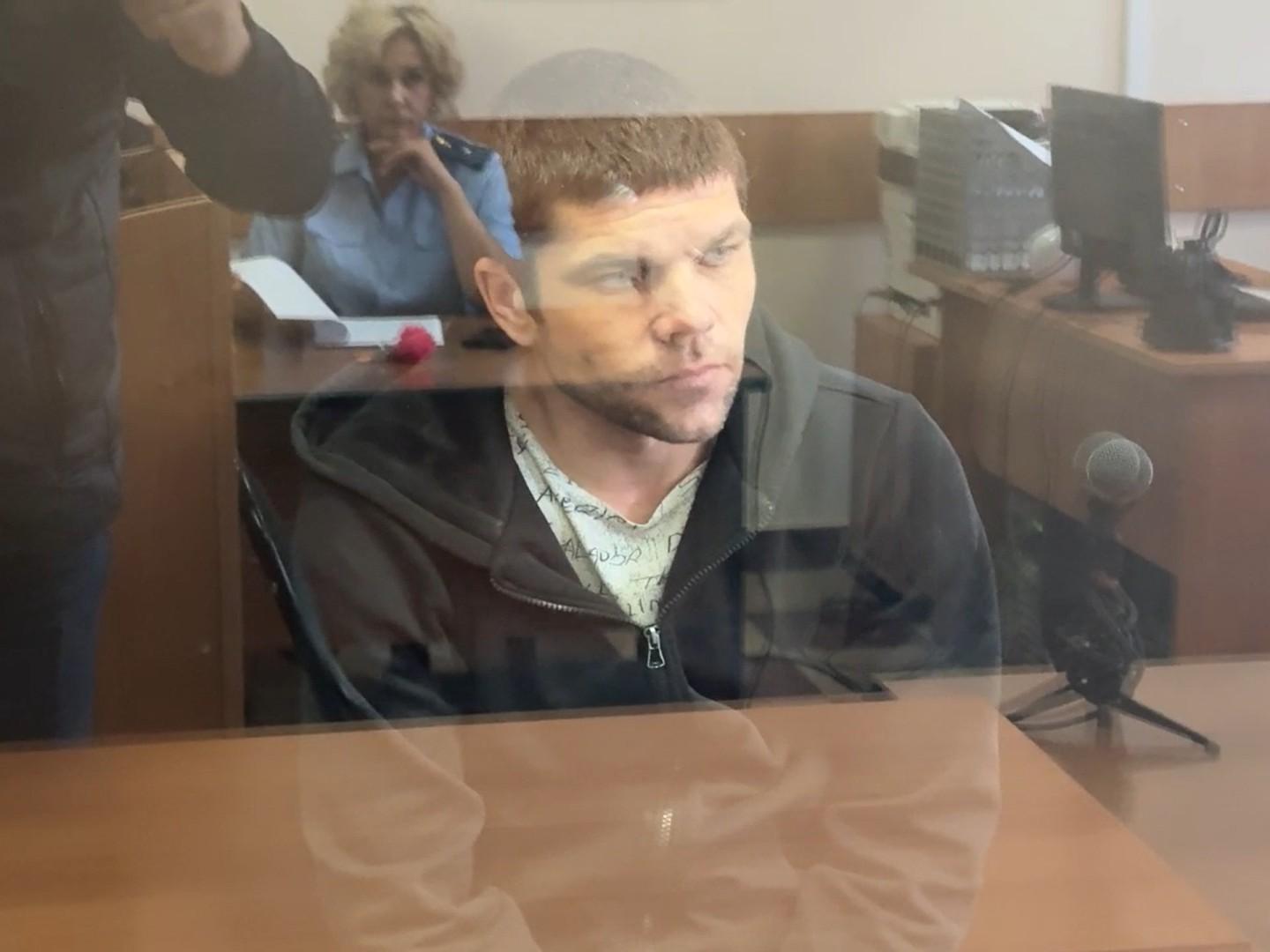 В Уфе арестовали мужчину, домогавшегося девушек на Блюхера