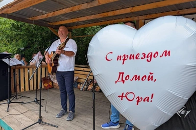 Две семьи, борьба за сына и спасение театра: какие тайны скрывает Юрий Гальцев