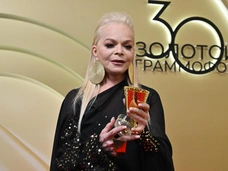 Дочь крупного бизнесмена, выпускница МГУ, мать-одиночка: кто такая и чем занимается «жертва» Долиной — Полина Лурье