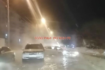 Утечка воды в Томске оставила 700 домов без водоснабжения